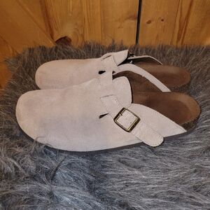 White Mountain Suede Slip-On Clogs with Buckle Womens Size 10